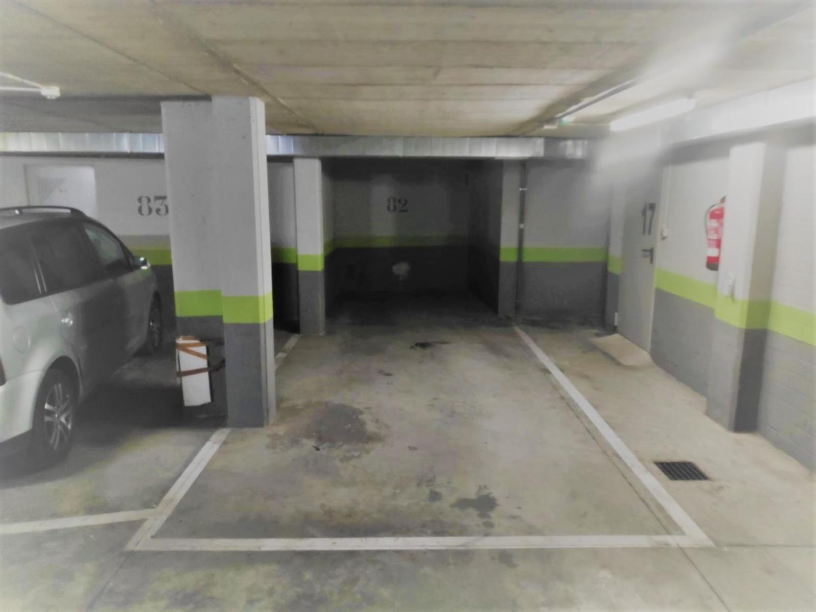 El Mirador Del Pilar - Parking Y Vistas A La Basilica Apartment Сарагоса Екстериор снимка
